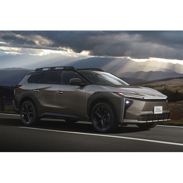トヨタ bZ4X 2022年モデルの価格・グレード一覧 価格.com