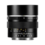 APS-C�Z���T�[�Ή��̃}�j���A���t�H�[�J�X�P�œ_�����Y�u7Artisans 50mm F1.2 APS-C�v