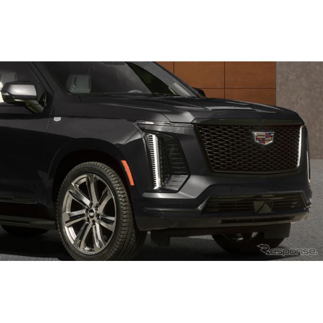 ゼネラルモーターズ・ジャパンは、キャデラックのフラッグシップSUV『エスカレード』の一部仕様を変更し、3...