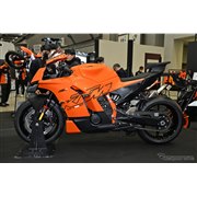 KTM 990 RC R�i�������[�^�[�T�C�N���V���[2026�j