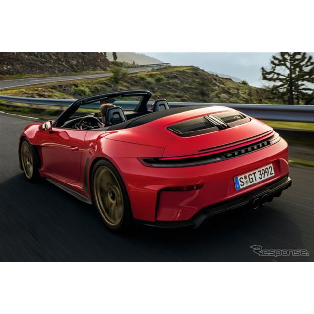 ポルシェは、ハイパフォーマンスモデル『911 GT3』初となるフルオート電動ソフトトップを備えた『911 GT3 S...
