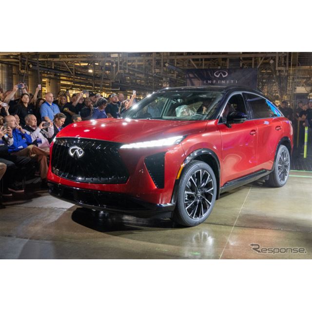 日産グループは、インフィニティの新型SUVクーペ『QX65』の組み立てを米国テネシー州スマーナ工場で開始し...