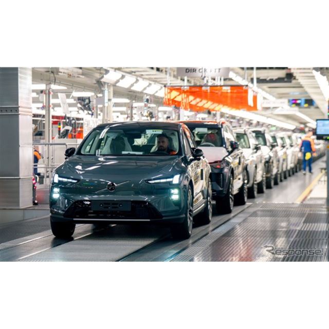 �{���{�J�[�Y��4��22���A�V�^EV��SUV�̃{���{�wEX60�x�̐��Y���J�n�����Ɣ��\�����B���B�s������̔[�Ԃ͏�...