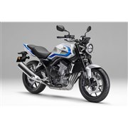 ホンダCB400スーパーフォアE-Clutch(写真の車体色は「ウルフシルバーメタリック」)