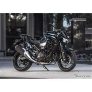 �J���T�L Z400 2027�N���f��