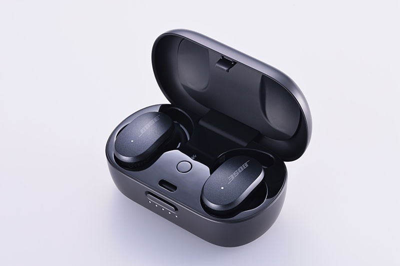 価格.com - [PR企画]「Bose QuietComfort Earbuds）」人気の秘密に迫る！