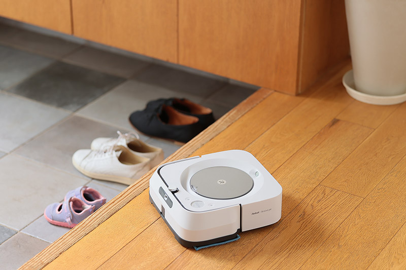 アイロボット「ルンバ i7+」