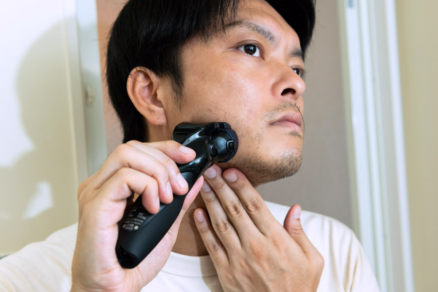 リニアシェーバー ラムダッシュ 3枚刃 ES-ST8T