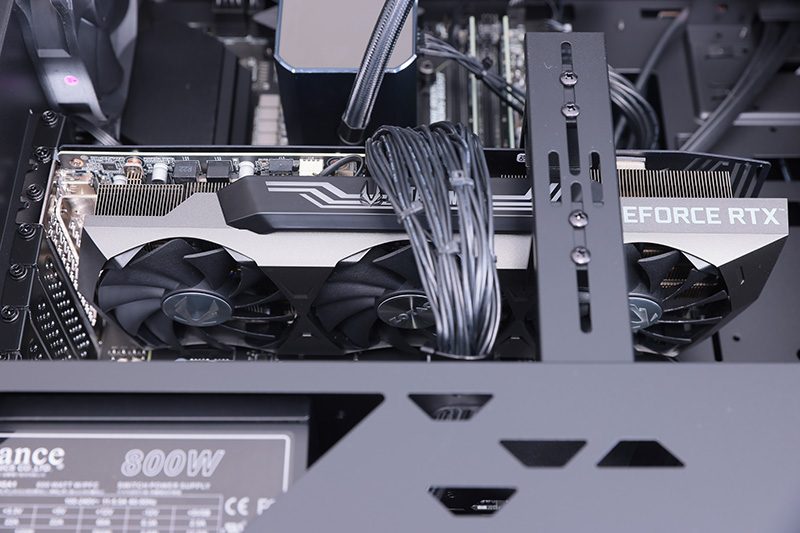 iiyama「LEVEL∞ R-Class」