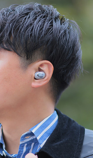 JBL「LIVE FREE 2」