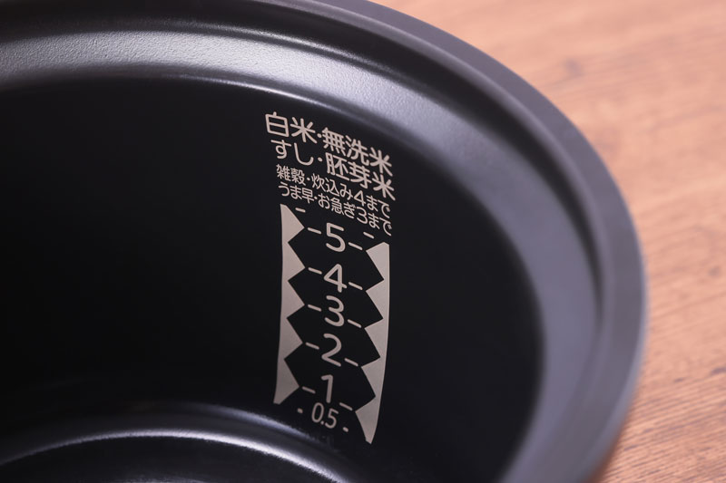 本炭釜 紬 NJ-BWD10F