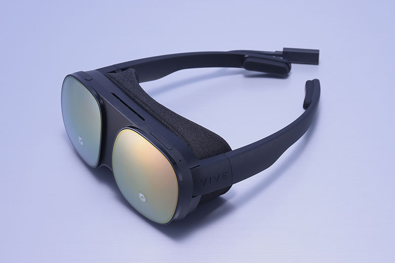 価格.com - [PR企画]最新スマートフォン「HTC Desire 22 pro」とVR