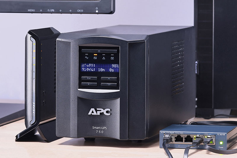 価格.com - [PR企画]APC「Smart-UPS SMT750J」でサーバーや