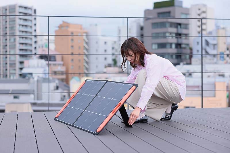 Jackery Solar Generator 1000 Plus