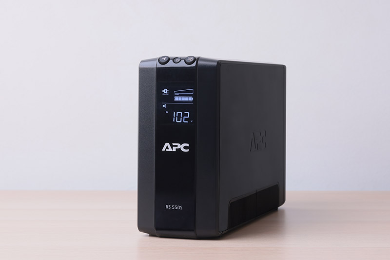 その他 APC UPS ( BR550S-JP ) 楽天市場】シュナイダーエレクトリック（APC） BR550S-JP 【3年