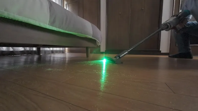 価格.com - [PR企画]ダイソンのLED「Fluffy Opticクリーナー
