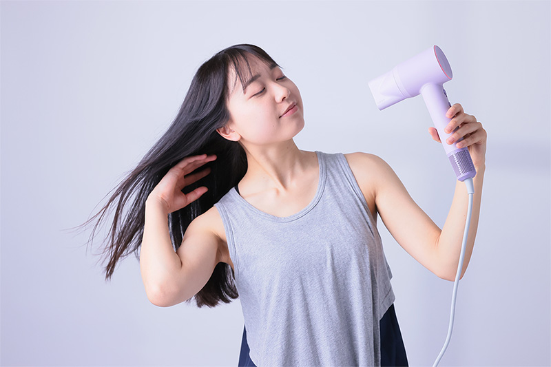 価格.com - [PR企画]おしゃれな実力派 Laifenのヘアドライヤーに大注目