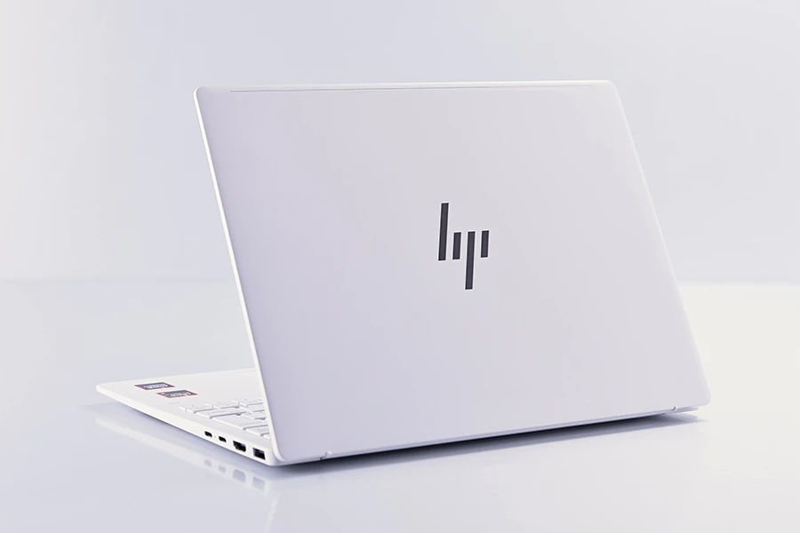 Windowsノート本体 HP OmniBook 7 Aero Laptop 13-bg1001AU HP OmniBook 7 Aero 13-bg 製品詳細 - ノートパソコン | 日本HP