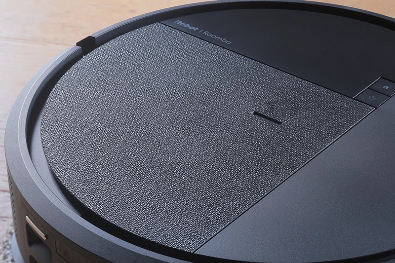Roomba® Plus 515 Combo ロボット+AutoWash™ 充電ステーション