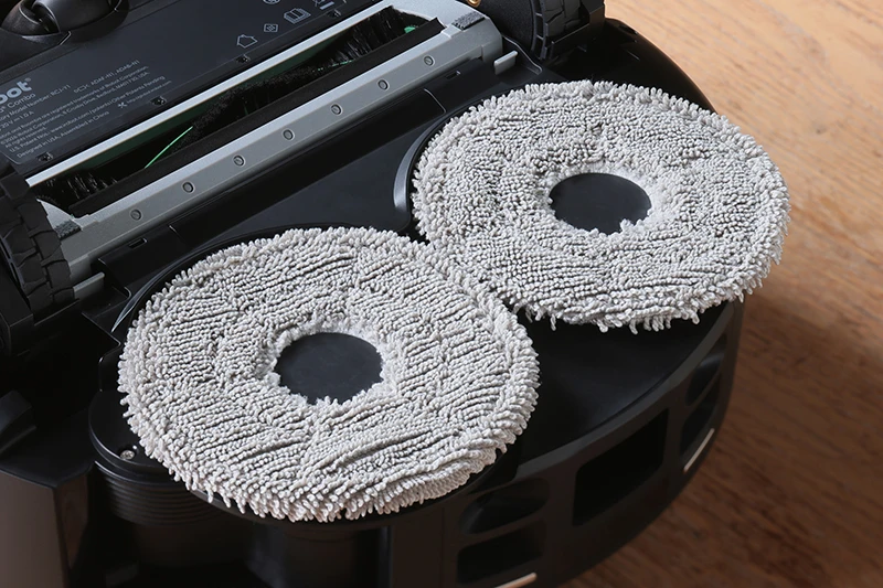 Roomba® Plus 515 Combo ロボット+AutoWash™ 充電ステーション
