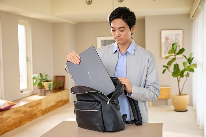 ASUS Zenbook SORA 16