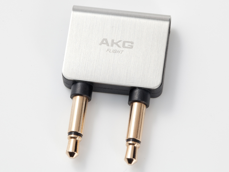 価格.com - 【注目製品レポート】異次元のサウンドを体験！ AKGの13万