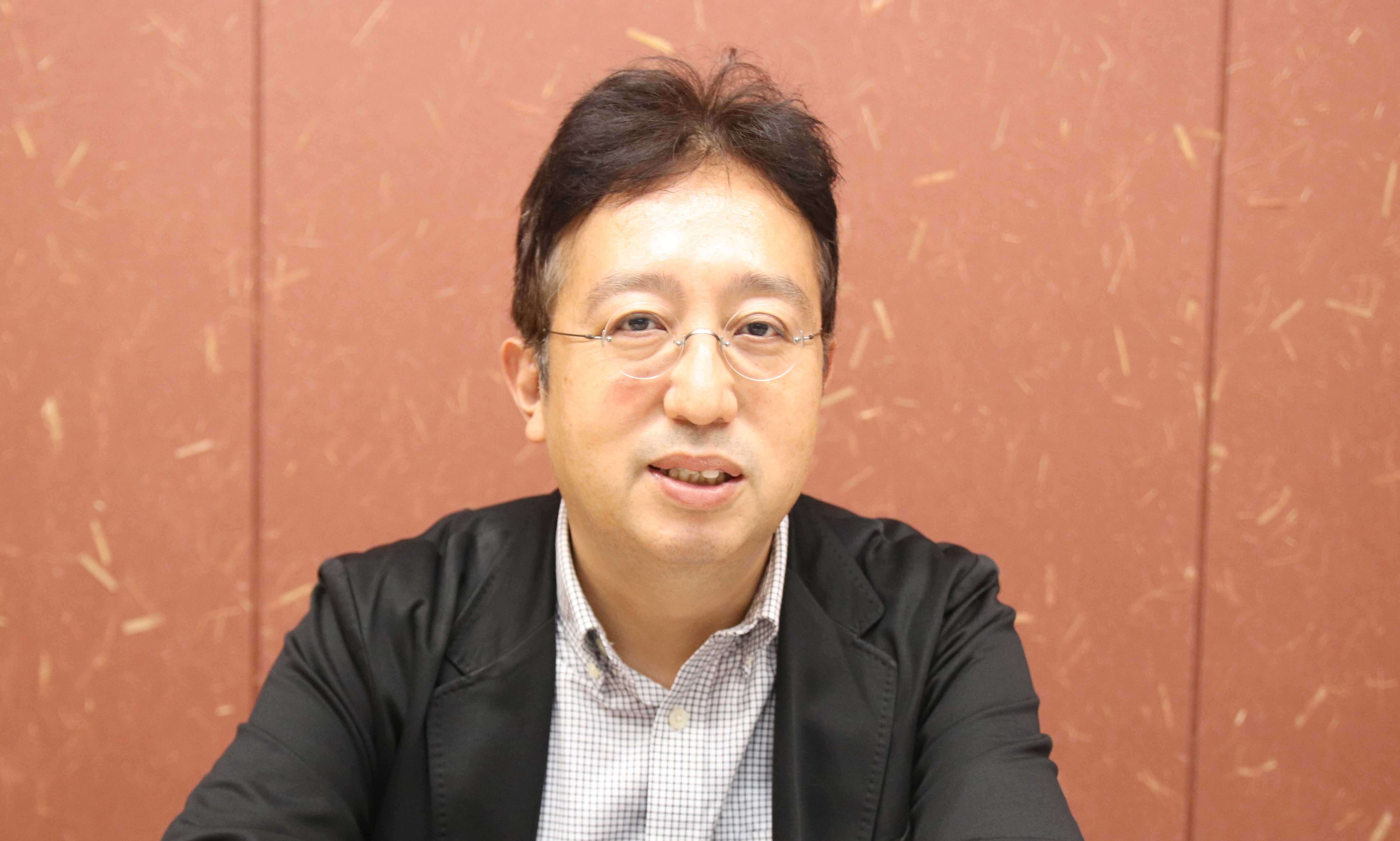 今回お話を伺った株式会社サンブリッジ プロダクト本部 カスタマーサクセスグループ カスタマーマーケティング 部長 宮本弘氏。