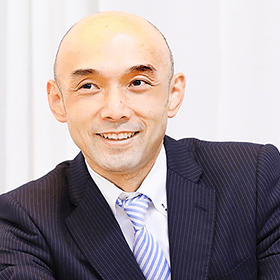 ���q���i����