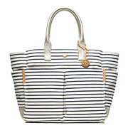 �g���[�o�[�` carrie PRINTED GARDENING TOTE