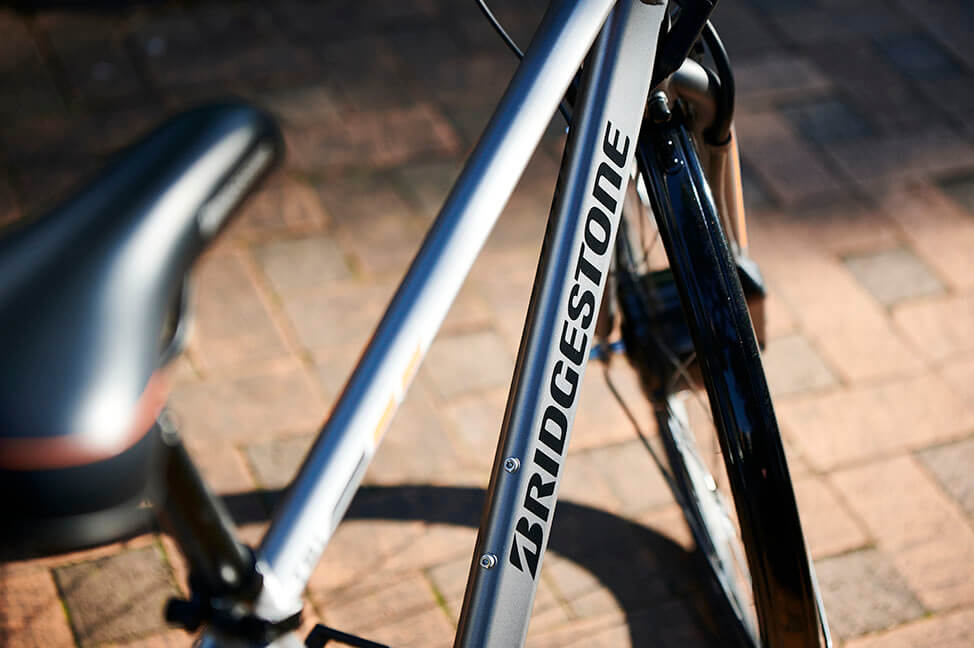 気が置けないパートナー｜ブリヂストン TB1e TB7B41｜価格.com