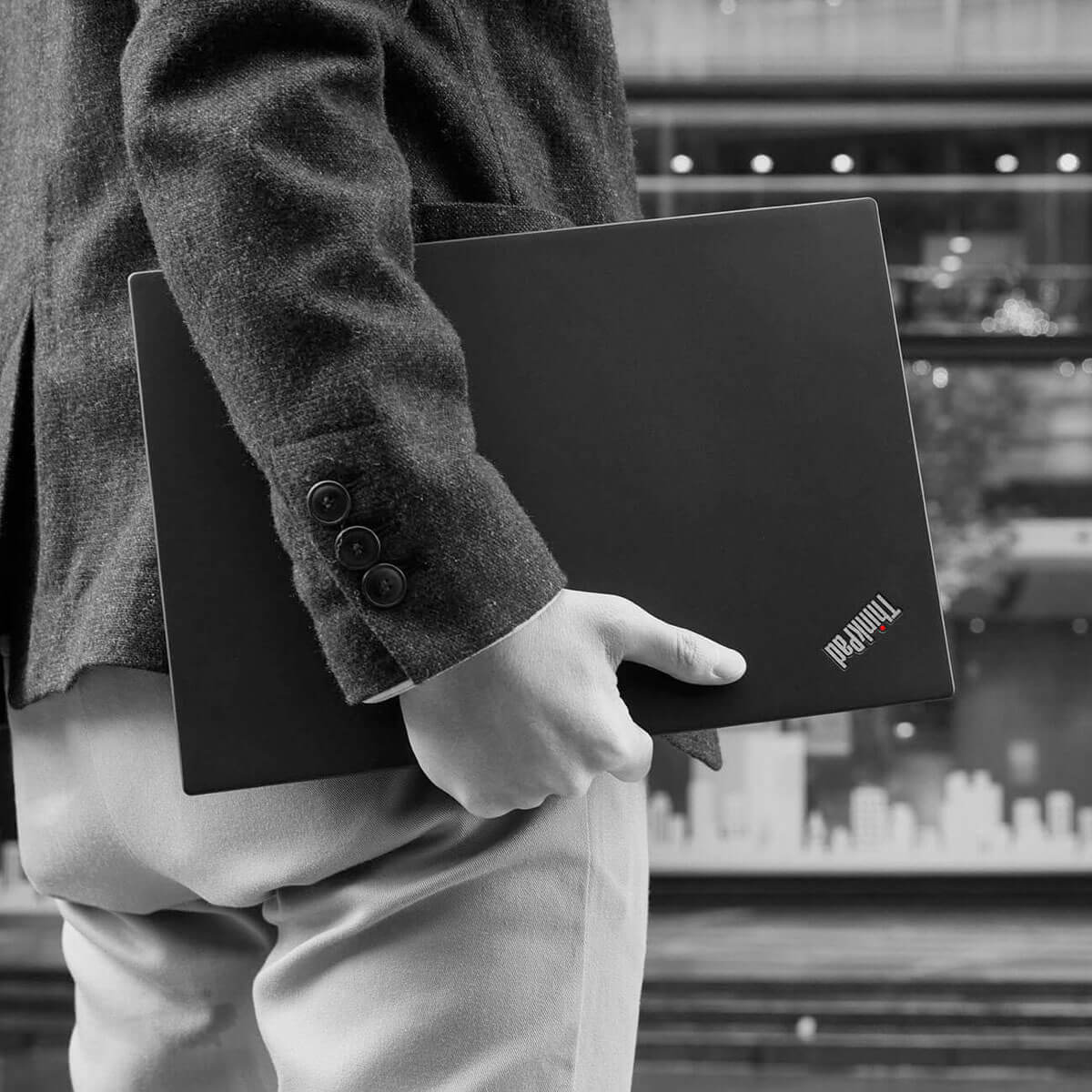 変わらない翼｜Lenovo ThinkPad T490s｜価格.com インプレッション