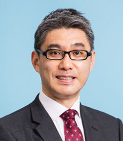 ���c�� �E