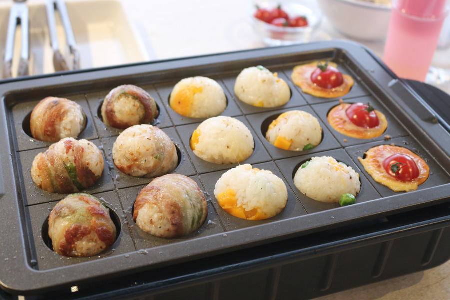 ���R���g�́g�C���X�^�f���h����u�����_�[��z�b�g�v���[�g�ɒ���