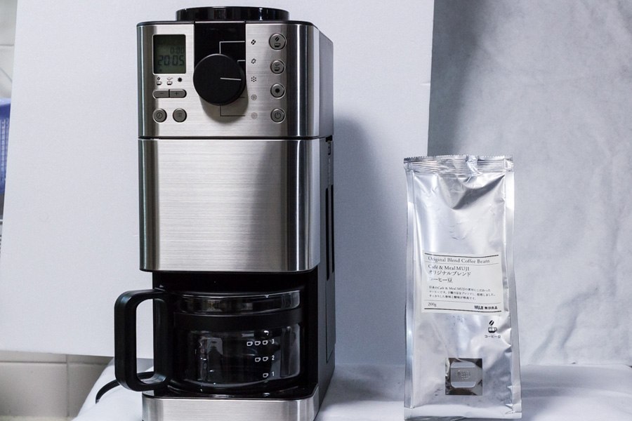 無印良品「豆から挽けるコーヒーメーカー」は、3万円越えでも高くは ...
