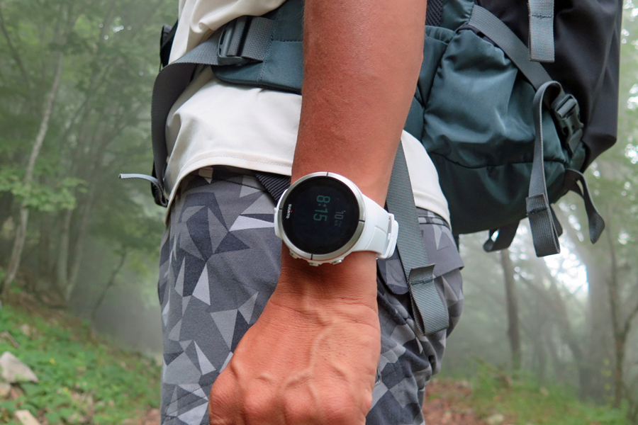 SUUNTO スント スパルタン 時計 ホワイト アウトドア - 登山用品