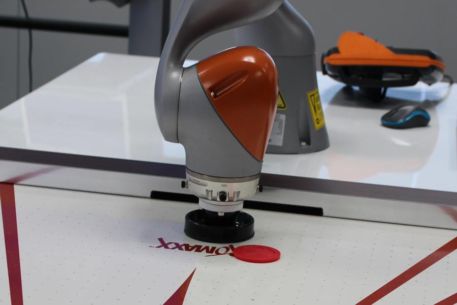 2020�N����̍������p����ڎw���A�\�t�g�o���N�u5G�v�̌���|�[�g