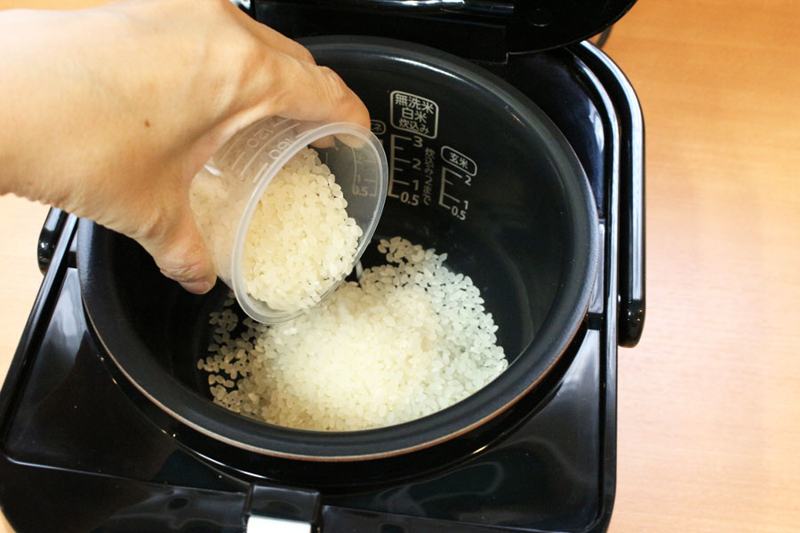もちもち感が激変 水の量を計測してくれるアイリスオーヤマのih炊飯器が想像以上にすごかった 価格 Comマガジン