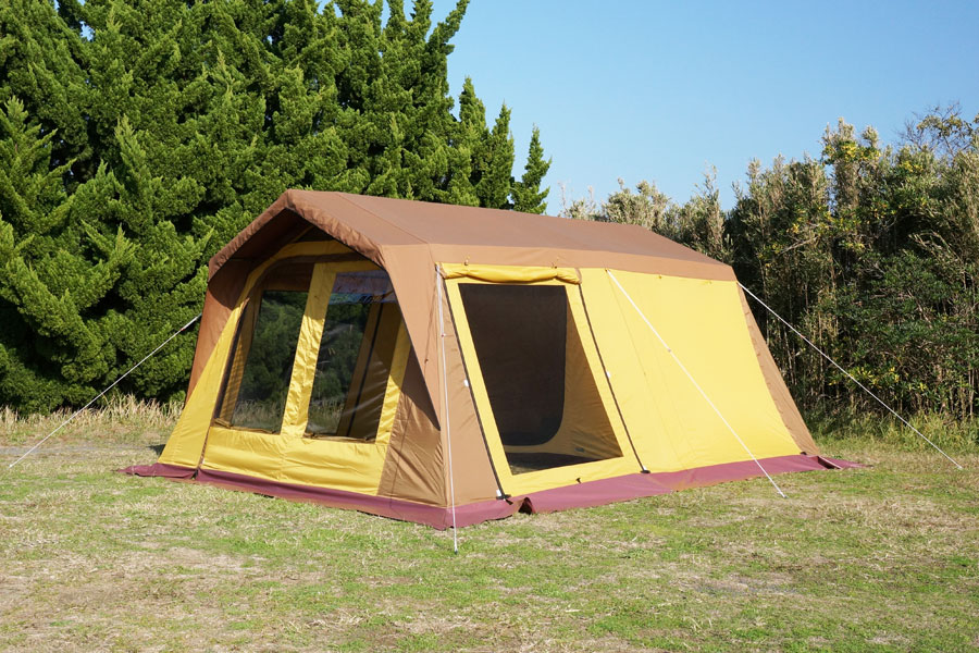 初めてのファミリーキャンプには設営しやすく快適な「ドームテント」が 