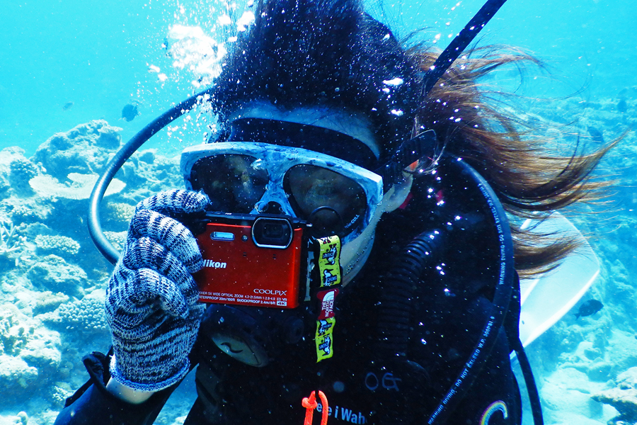 ハウジングなしで水深30mまでイケるニコン「COOLPIX W300」で初めての水中撮影にトライ！ - 価格.comマガジン
