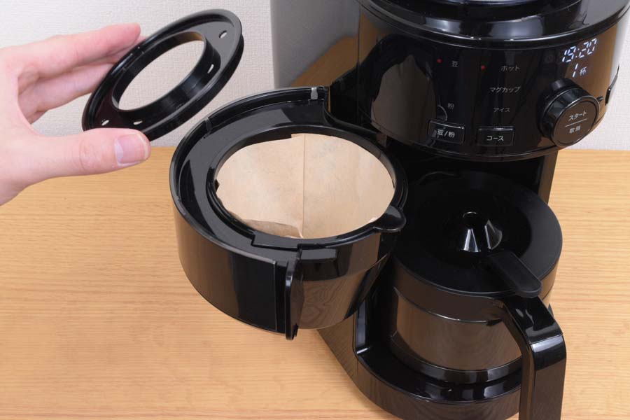 シロカのコーン式全自動コーヒーメーカーを使ったら、朝起きるのが