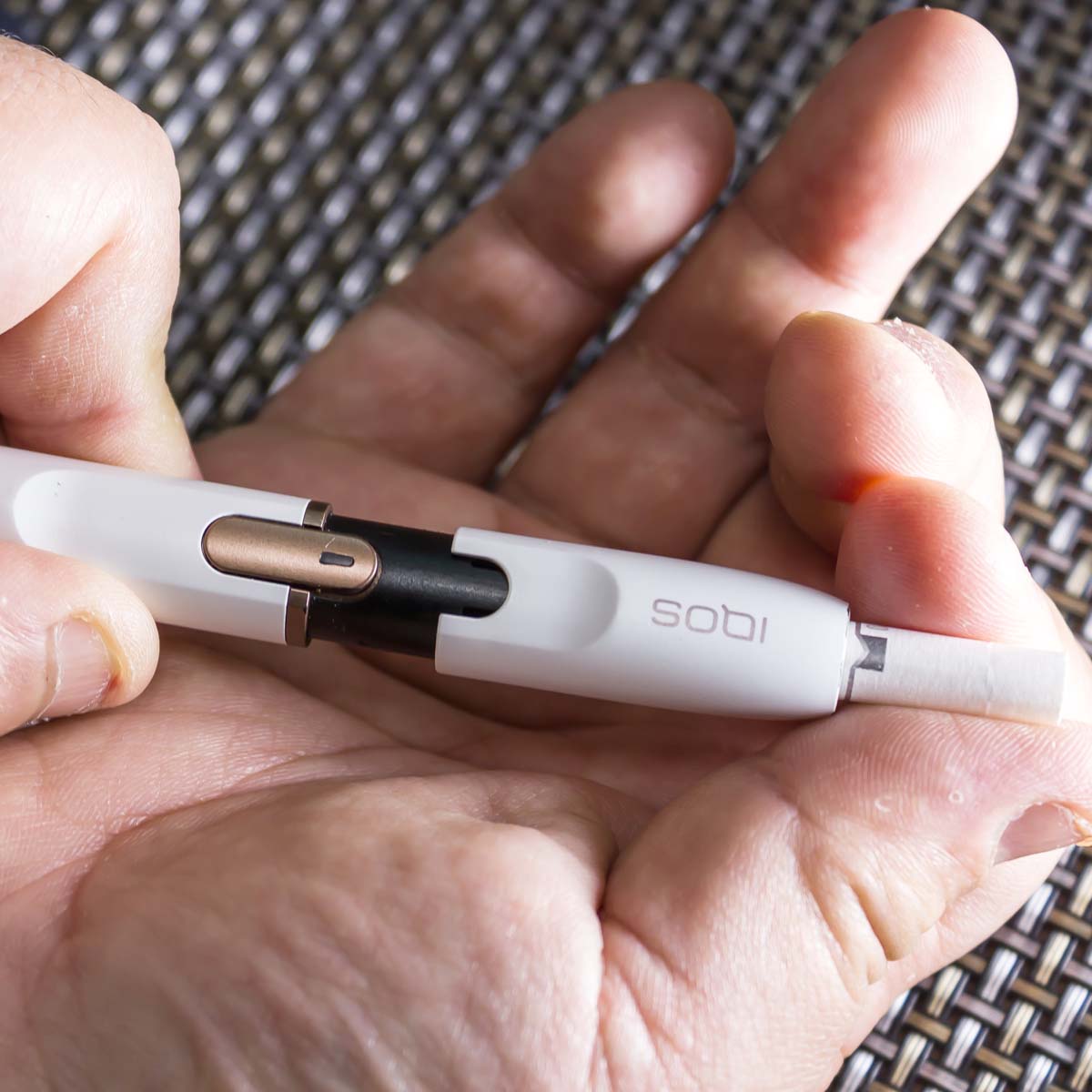 ��΂��u�A�C�R�X�v�̏Ⴉ���I �Ǐ�ʑΏ��@�����[�J�[�ɕ����Ă���