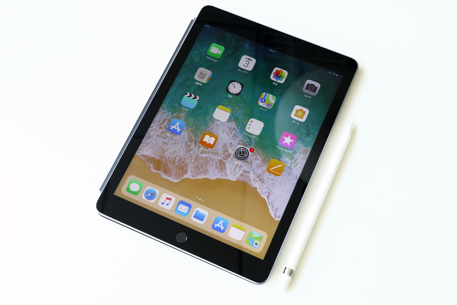 iPad 6世代 32GB　Apple pencil対応管522