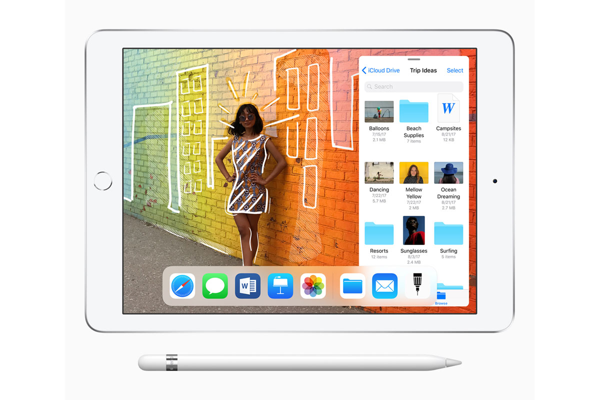 新型アップル「iPad」発売開始。ユーザーの反応はひかえめだが、世代 