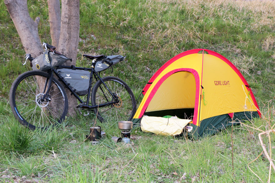 テント 一人 用 軽量 自転車