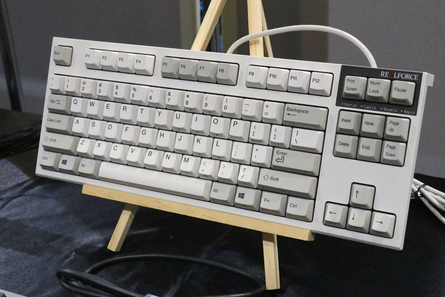 東プレ REALFORCE R2 PFU Limited Edition 英語