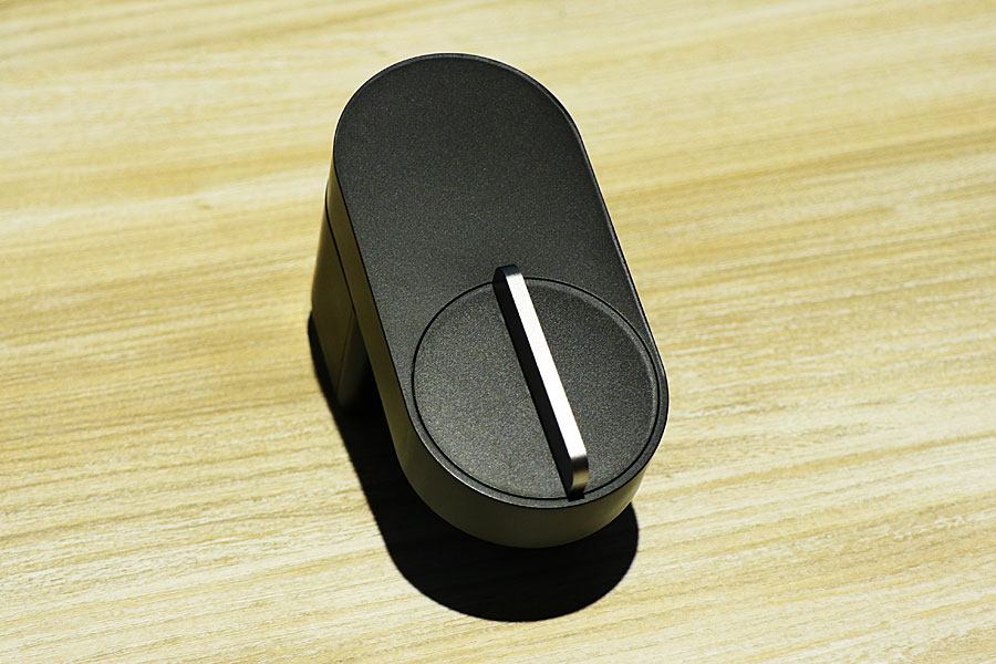 スマホで鍵を開け閉め！ 新「Qrio Lock」はハンズフリー＆オートロック機能付き - 価格.comマガジン