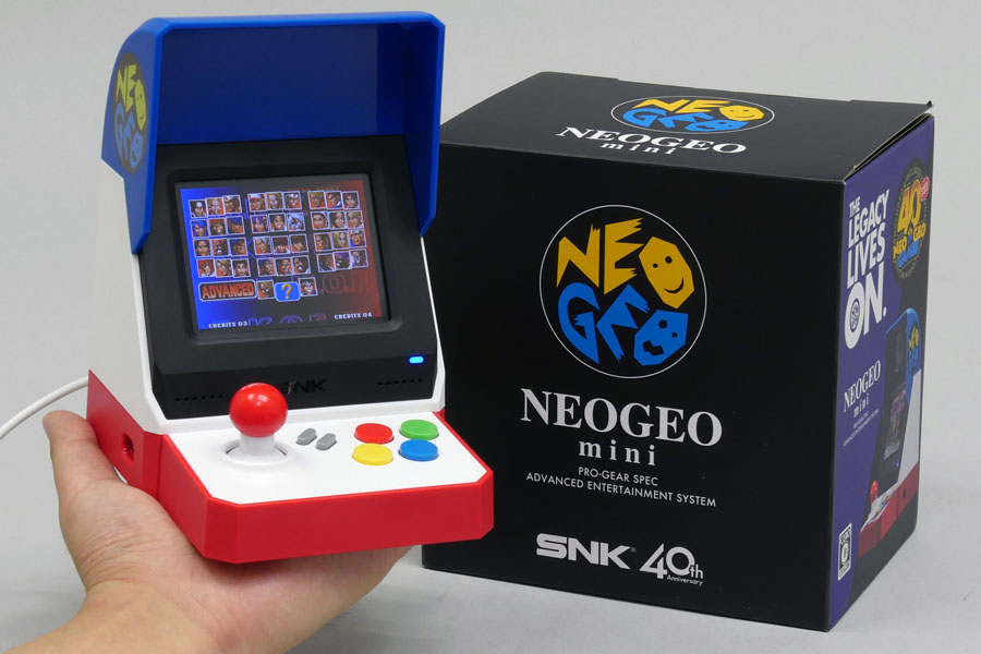 ついに Neogeo Mini ネオジオミニ が登場 ゲーセンの興奮が再び 価格 Comマガジン