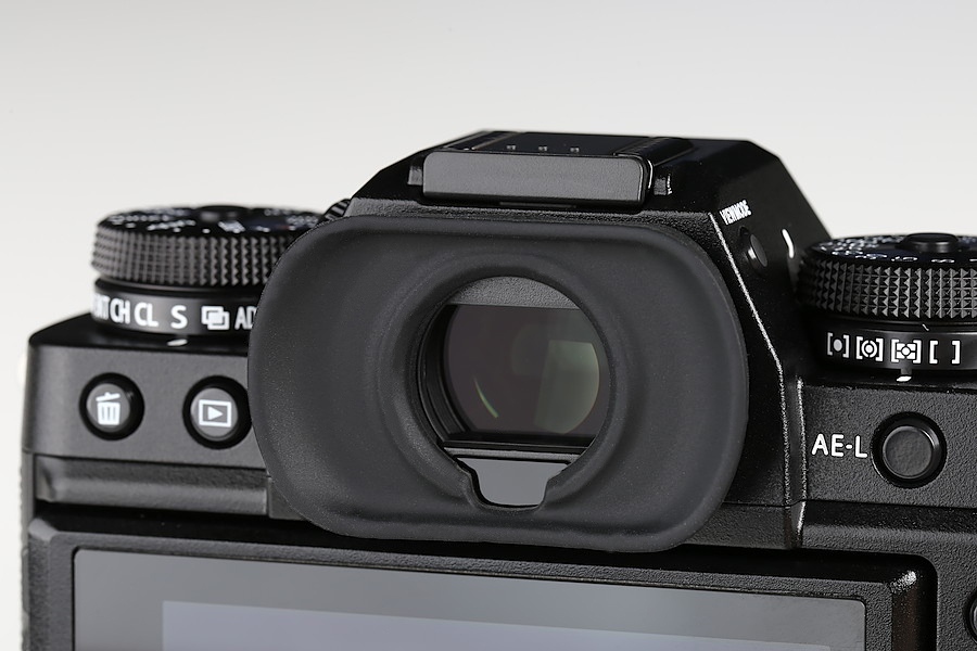 PR]富士フイルムの最新ミラーレスカメラ「X-T3」の3大進化点に迫る
