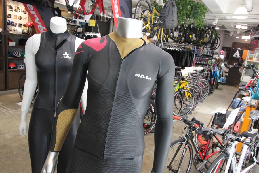 受賞店 新品未使用HUUB DeltaウェットスーツMトライアスロン自転車水泳