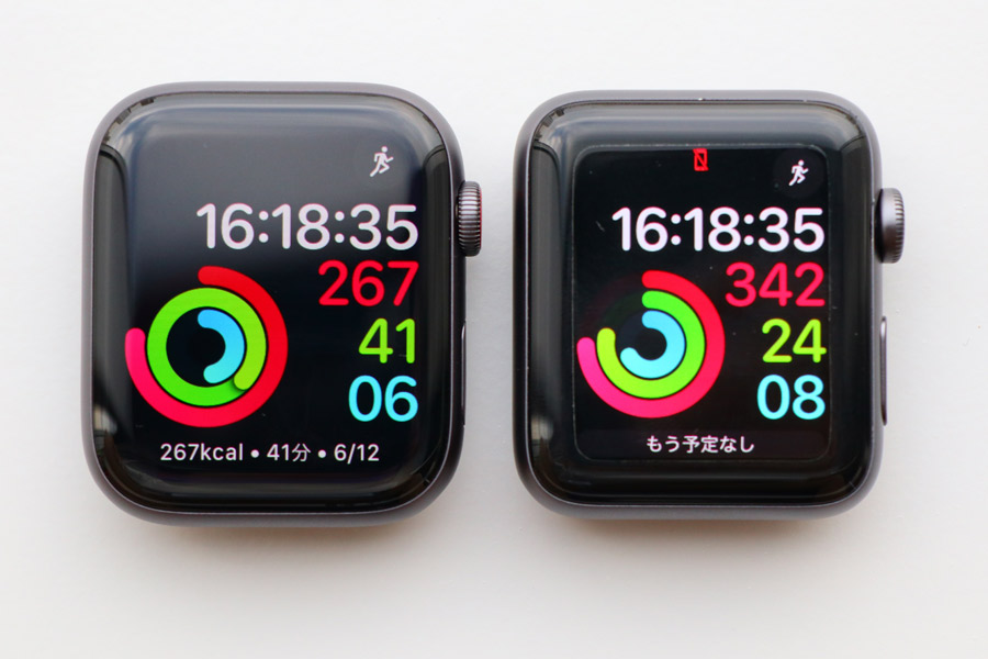 格安定番Apple Watch アップルウォッチ 第4世代 Series4 GPS WR-50M 44mm ブラック 充電器 スマートウォッチ本体